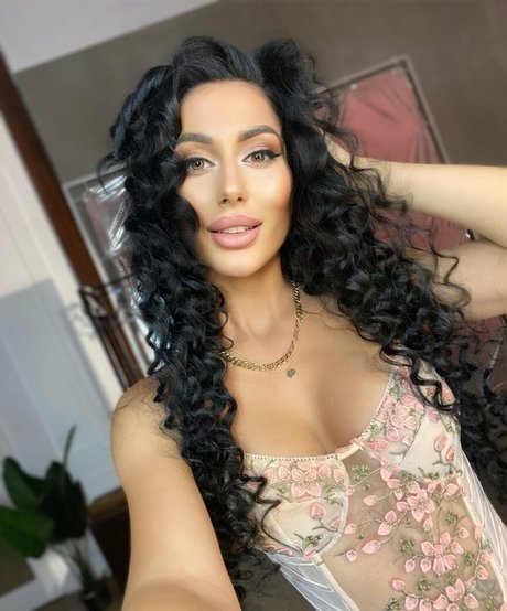 your sweet mari Profile pic