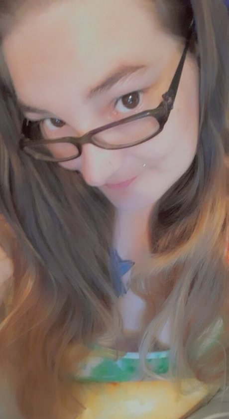 alwaysnaughty32 model adult archive