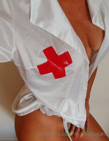 annushka k adult model picture