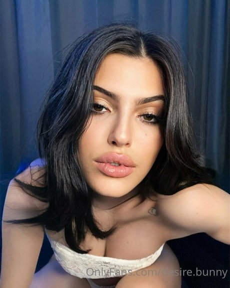 Desiree Bunny high quality model image