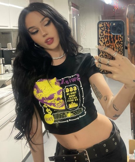 Maggie Lindemann star high quality gallery