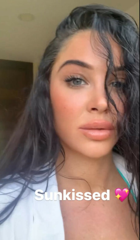 Tulisa Contostavlos beautiful pornstar image