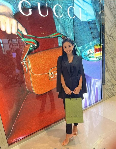 justjjeal star perfect gallery