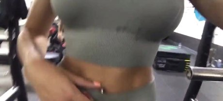 Megan Aisoff Quick model image