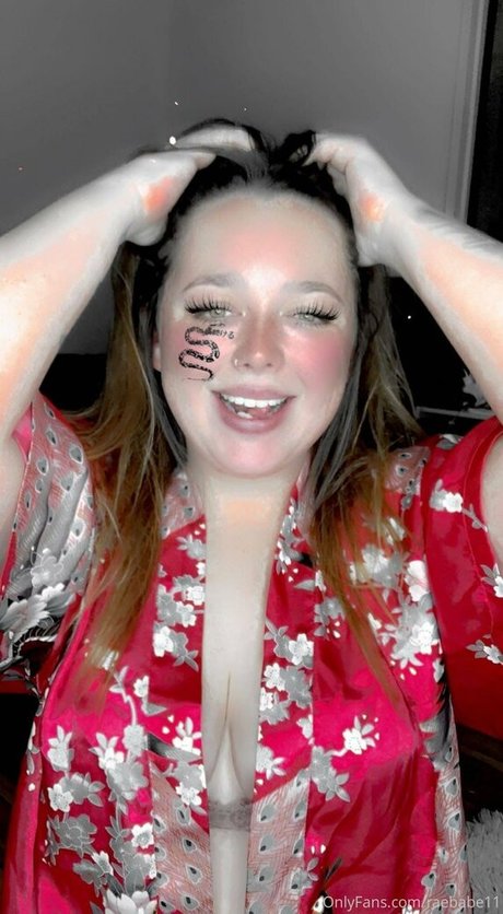 raebabe11 perfect model pictures