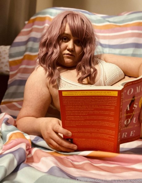 hunnybeesarecool adult actress gallery