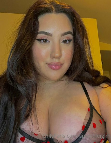 smashleighh star nude images