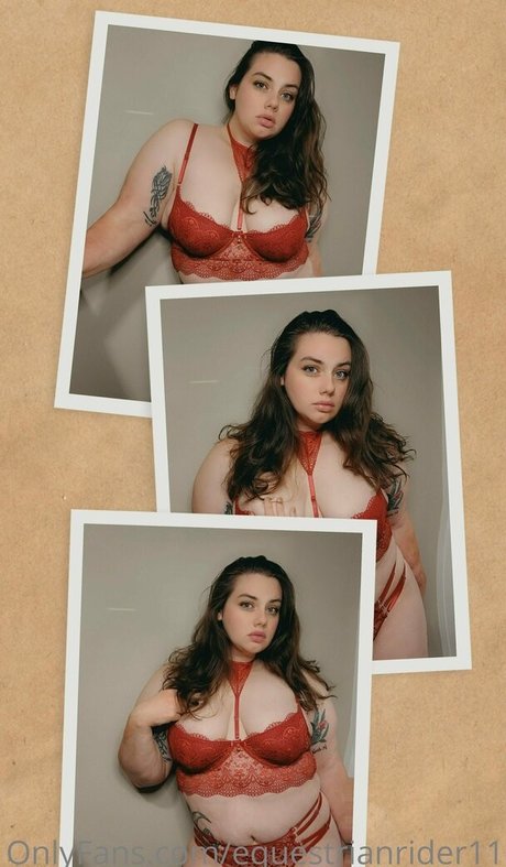 lesbian kissing onlyfans beautiful porn img