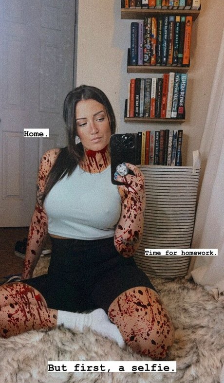 pregnant teacher onlyfans nudes image