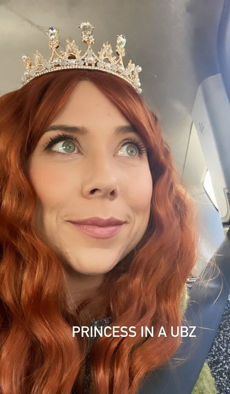 Hazel Hayes pornstar erotic photos