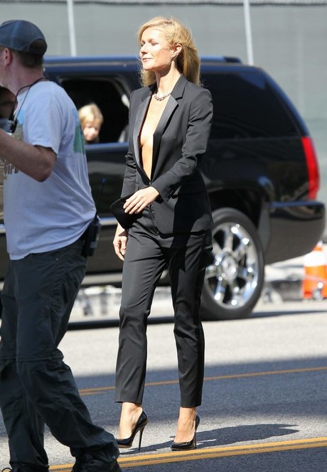 Gwyneth Paltrow hot model photo