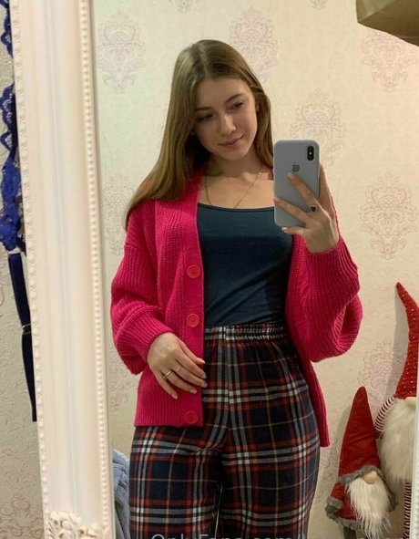 kate edem naked model photo