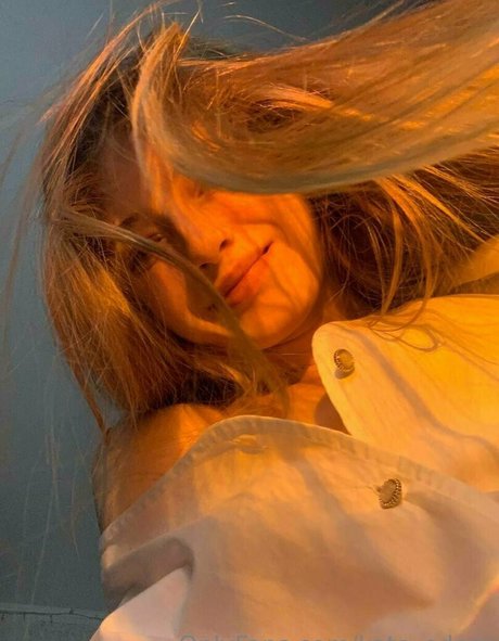 kate edem top model picture