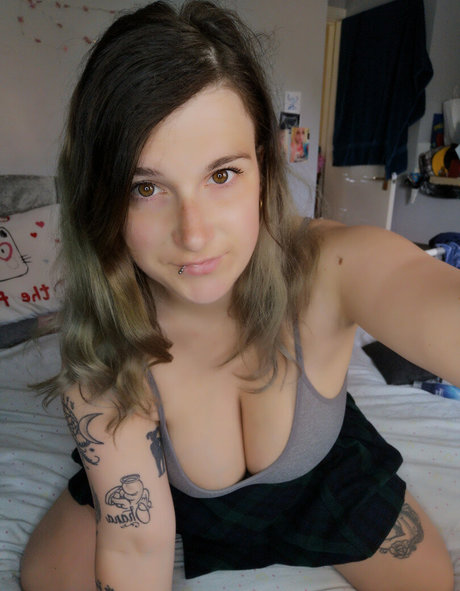 black kitty onlyfans hd image