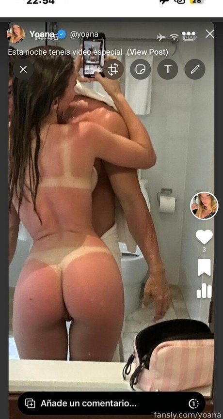 YOaanaa star nude pic