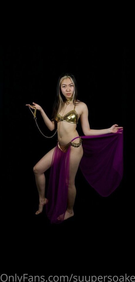 suupersoaker nude model gallery