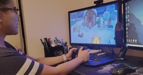 planejanedfree model exclusive photo