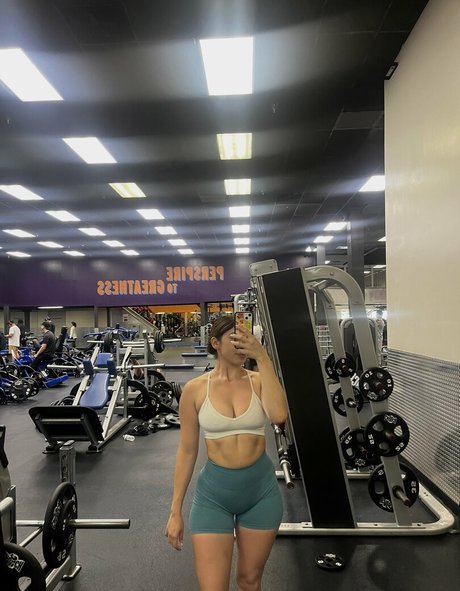 Hailey Gutierrez art pornstar pictures