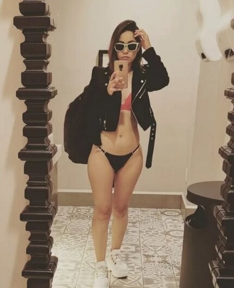 Yanin Campos star high quality images