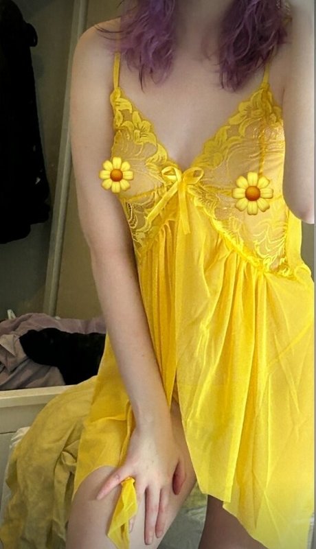 Gwenmelon perfect pornstar pics