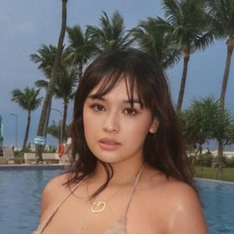 Chrissiane Gaile beautiful star pictures