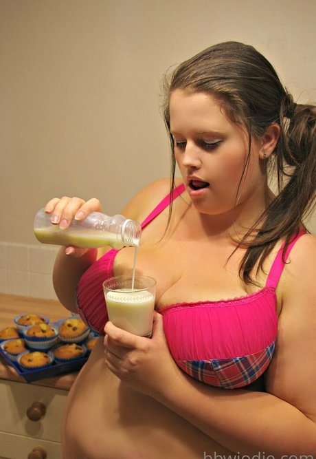 bbwjodie star nude photo