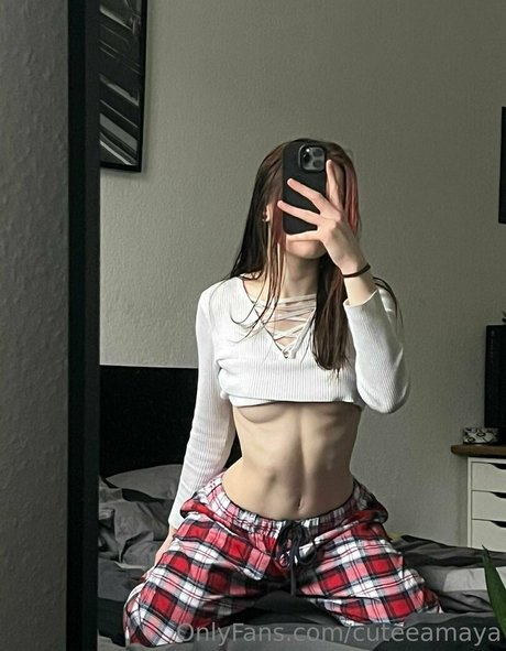 cuteeromana pornstar sex galleries