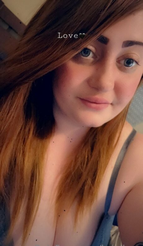 kyjellyyo pretty pornstar photos