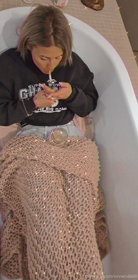 sexy mature onlyfans beautiful photos