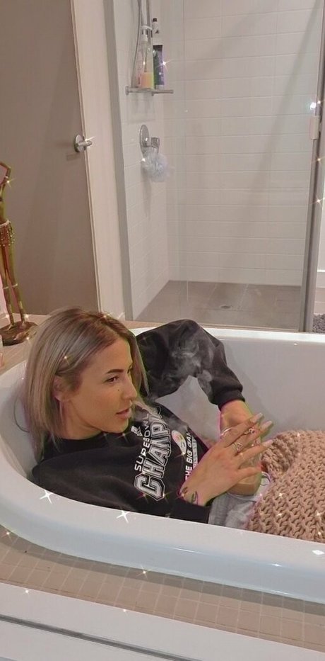 adelezora leefree sex pornstar galleries