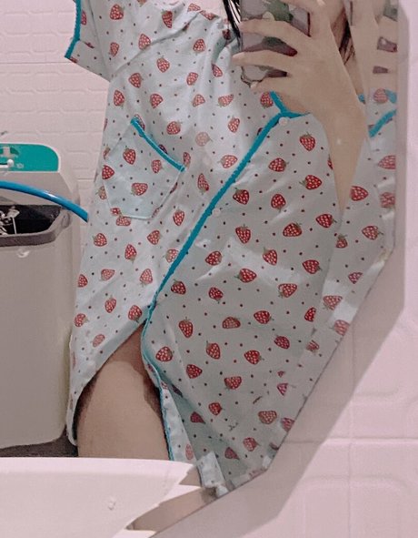 nahaneulll erotic model pictures