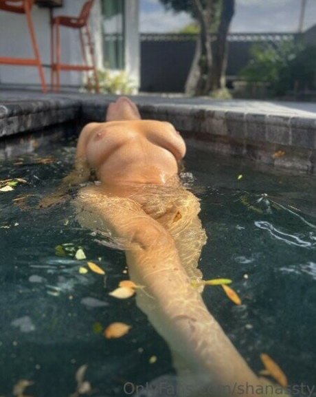 creampie teen onlyfans top pic