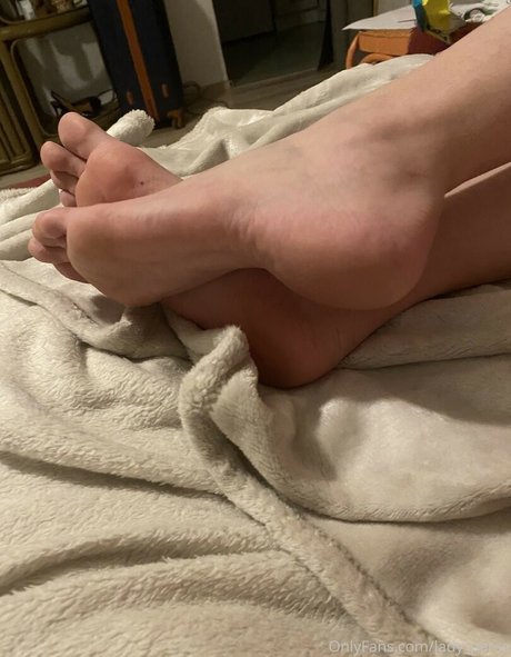 Lady Perse beautiful model pics