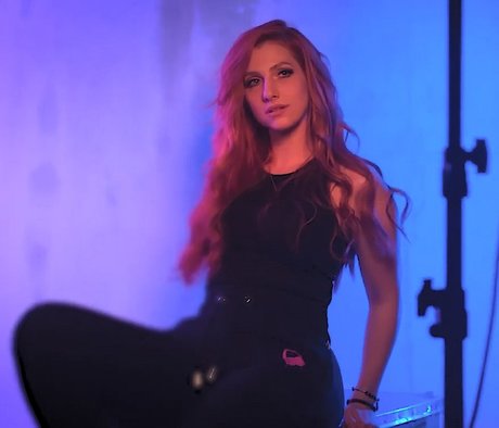 Lara Loft top pornstar pictures