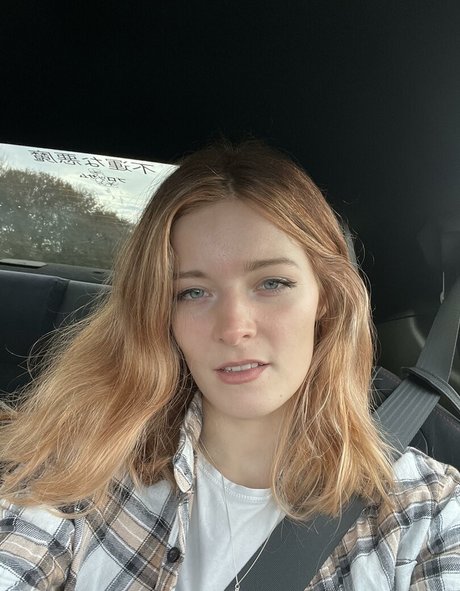 amberkia0 model sex gallery