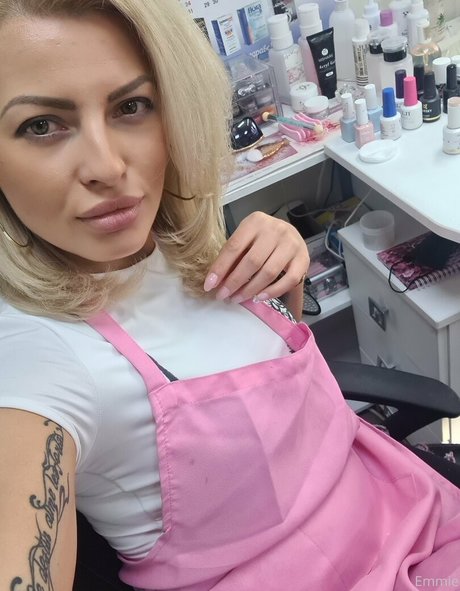 emmie six naked pornstar img