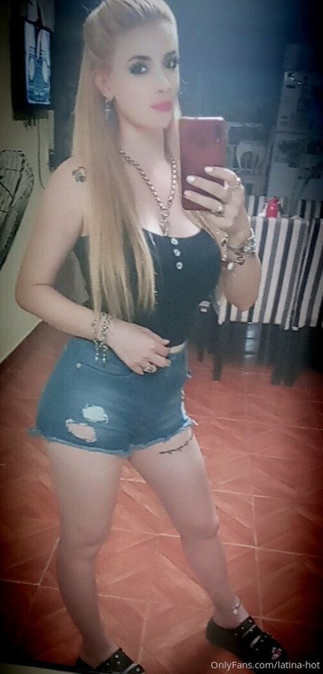 thedevilhot star exclusive photos