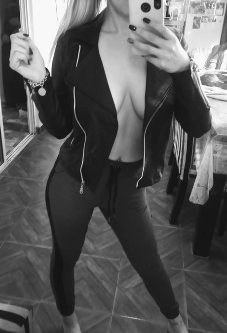 busty ebony onlyfans sexy xxx images