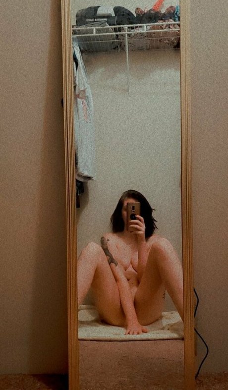 honey girl nudes actress gallery