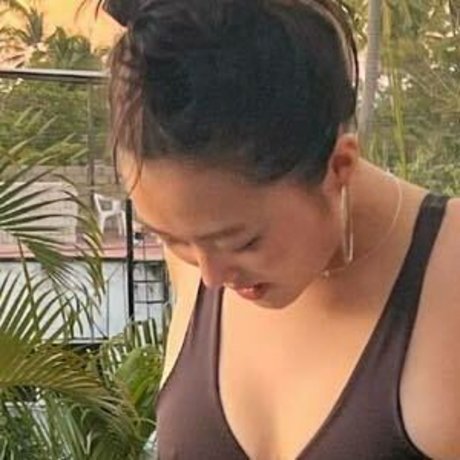 Issa Okamoto porn model gallery