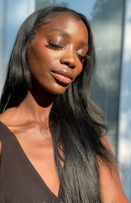 venezuela onlyfans nude image