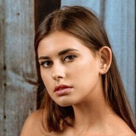 Angelina Prosvetova art star picture