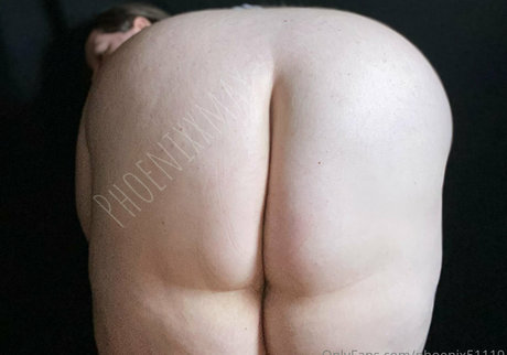 phoenix51119 erotic pornstar gallery