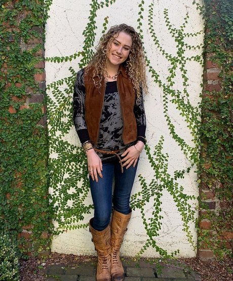 Kendall Ripetta erotic model img