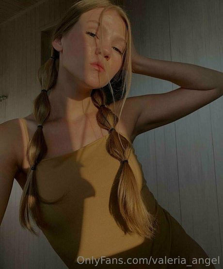 angelvaleria star perfect photos