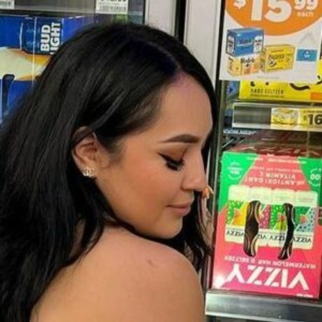 _daisyyy98 naked star img