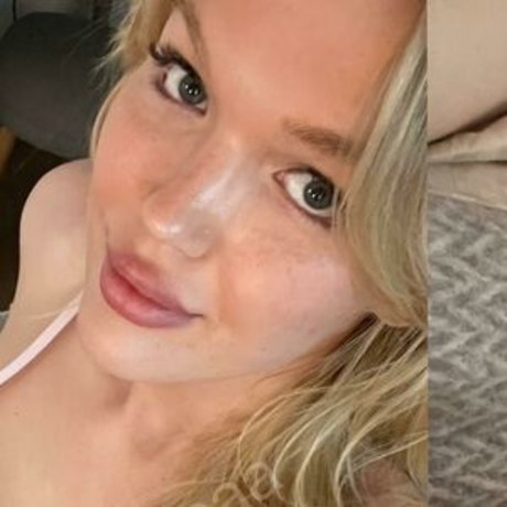 ts luna high quality pornstar pics