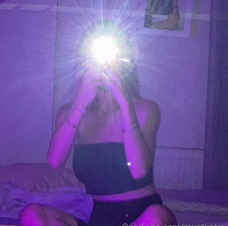 mystkatie top actress photos