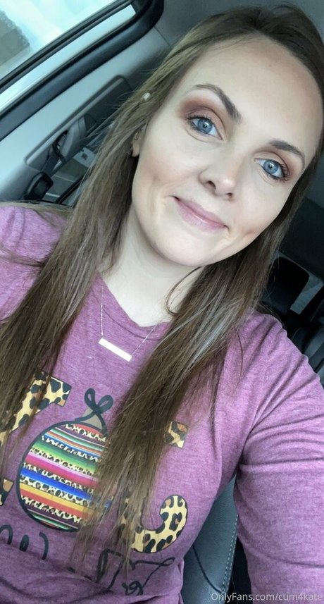 cum4kate star hot pictures