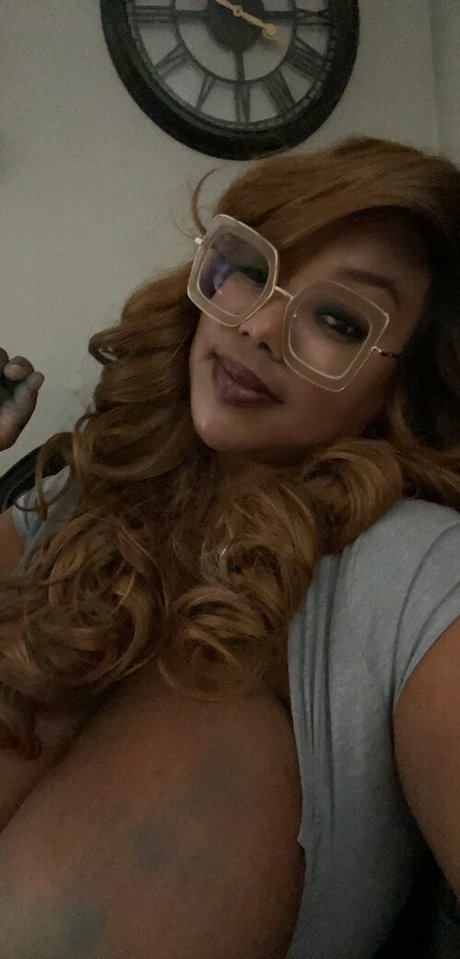 lesbian ass onlyfans pretty pictures